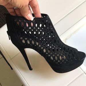 Rouge black sexy heels
